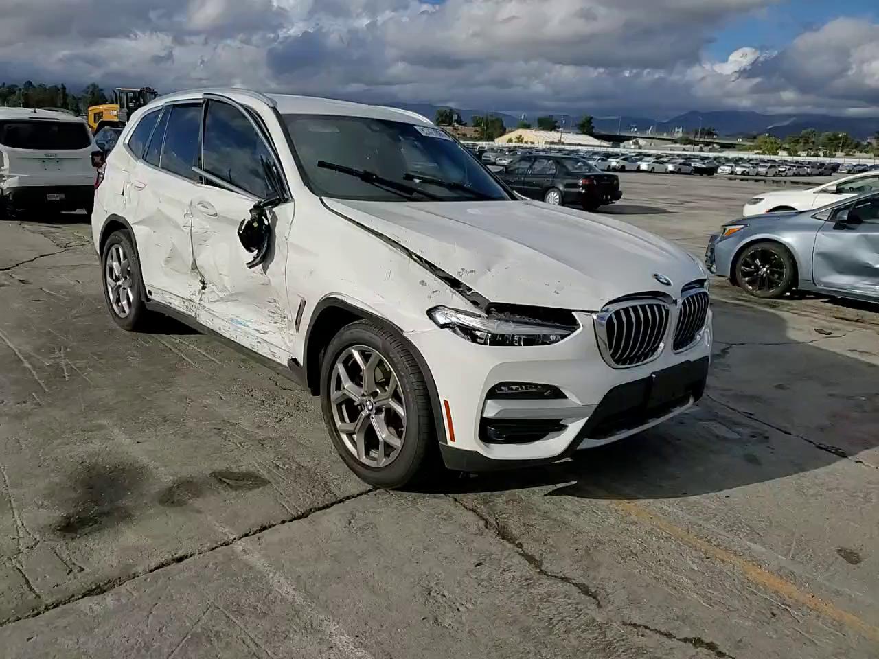 Фото: 5UXTY3C00L9D46229