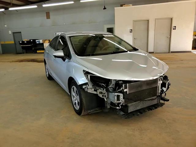 2018 Chevrolet Cruze Ls VIN: 1G1BC5SM8J7205077 Lot: 82342135