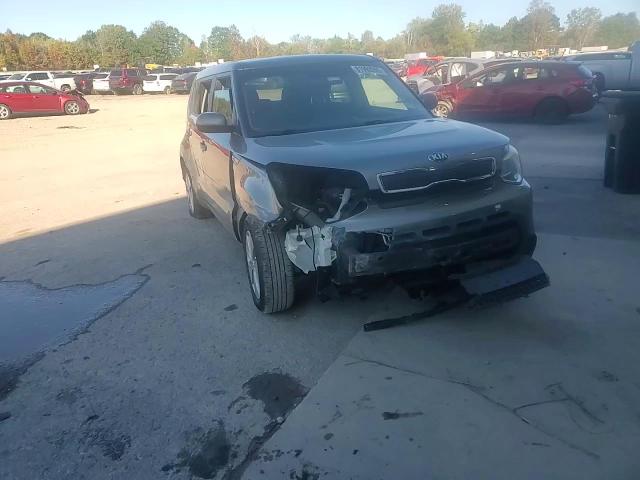 2016 Kia Soul VIN: KNDJN2A27G7241217 Lot: 81992095