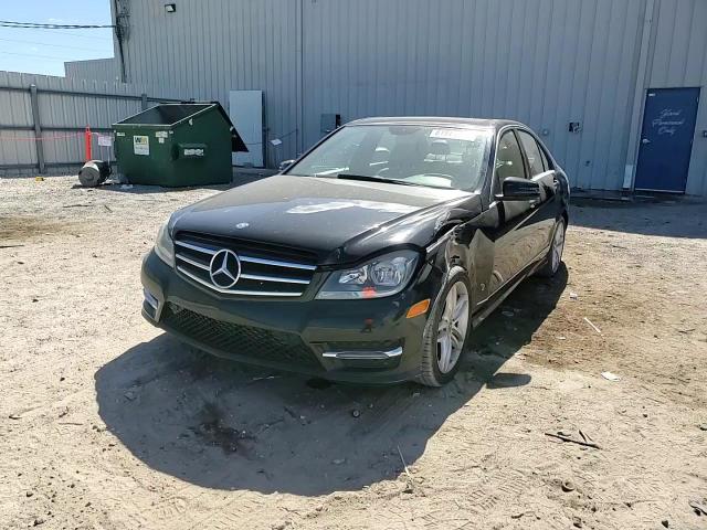2014 Mercedes-Benz C 250 VIN: WDDGF4HB8EG207024 Lot: 81911545
