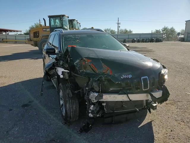 2019 Jeep Cherokee Latitude Plus VIN: 1C4PJLLB6KD262109 Lot: 86715065