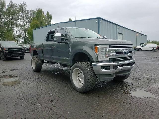 2017 Ford F250 Super Duty VIN: 1FT7W2BT7HEE39002 Lot: 84807175