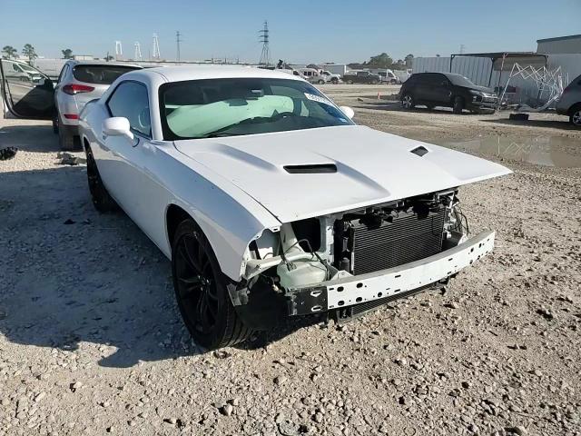 2018 Dodge Challenger Sxt VIN: 2C3CDZAG7JH132644 Lot: 90979525