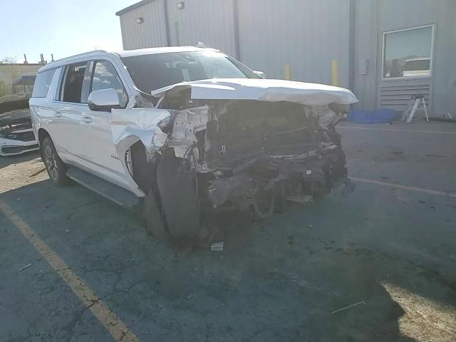 2022 Chevrolet Suburban C1500 Lt VIN: 1GNSCCKD2NR210286 Lot: 86811035
