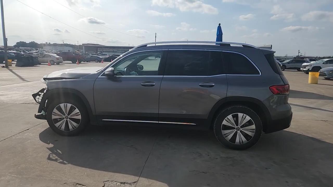 Фото: W1N9M0CB8PN070778