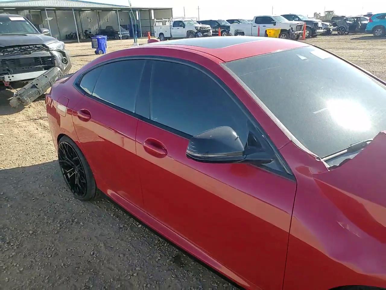 Фото: WBA13AL00M7H19209