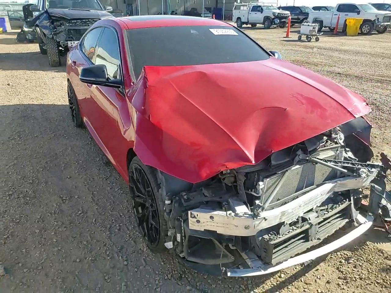 Фото: WBA13AL00M7H19209