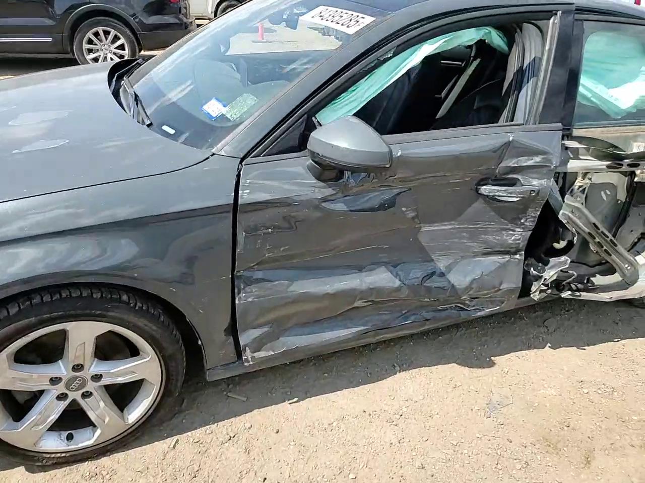 Фото: WAUAUGFF4H1043322