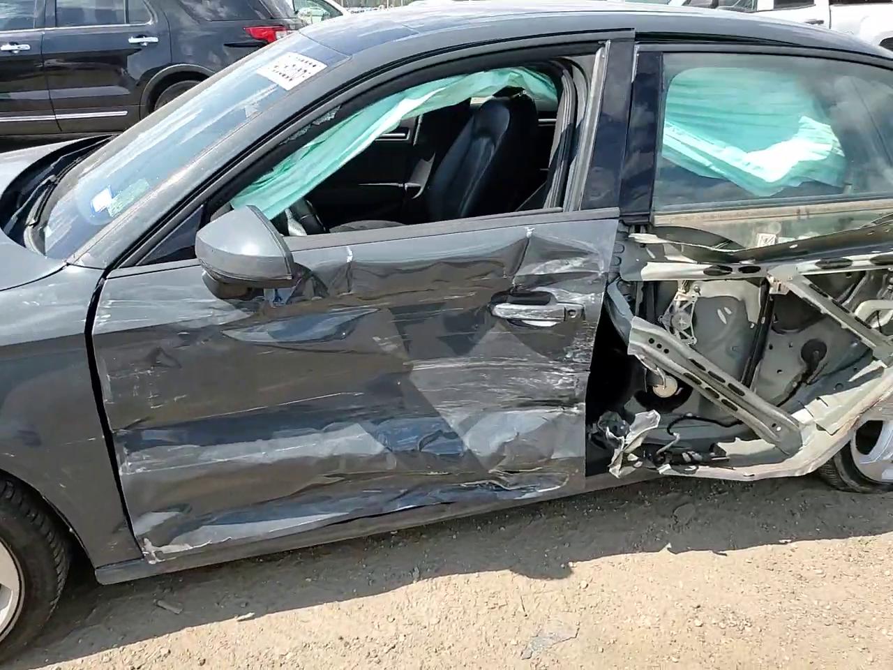 Фото: WAUAUGFF4H1043322