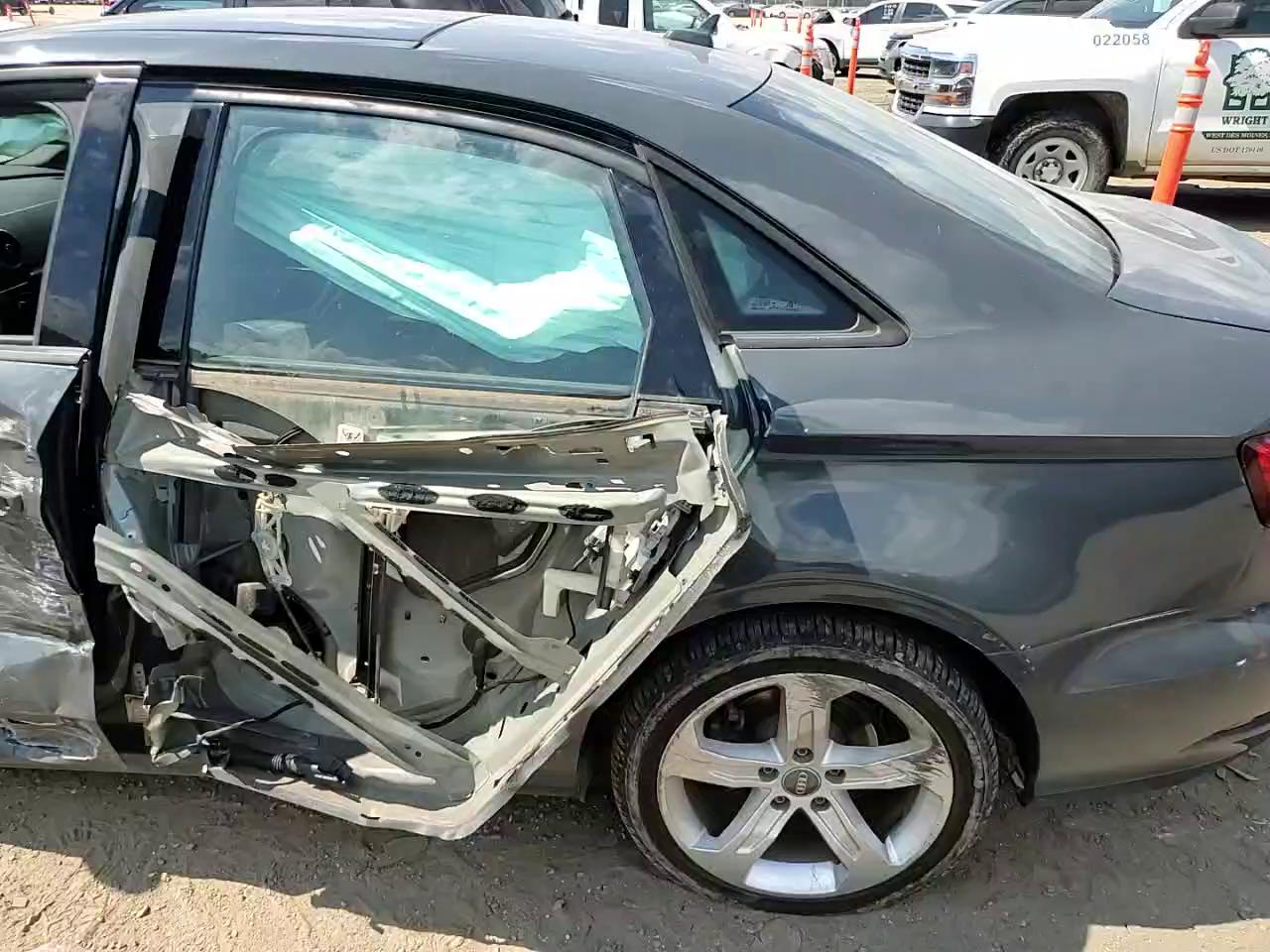 Фото: WAUAUGFF4H1043322