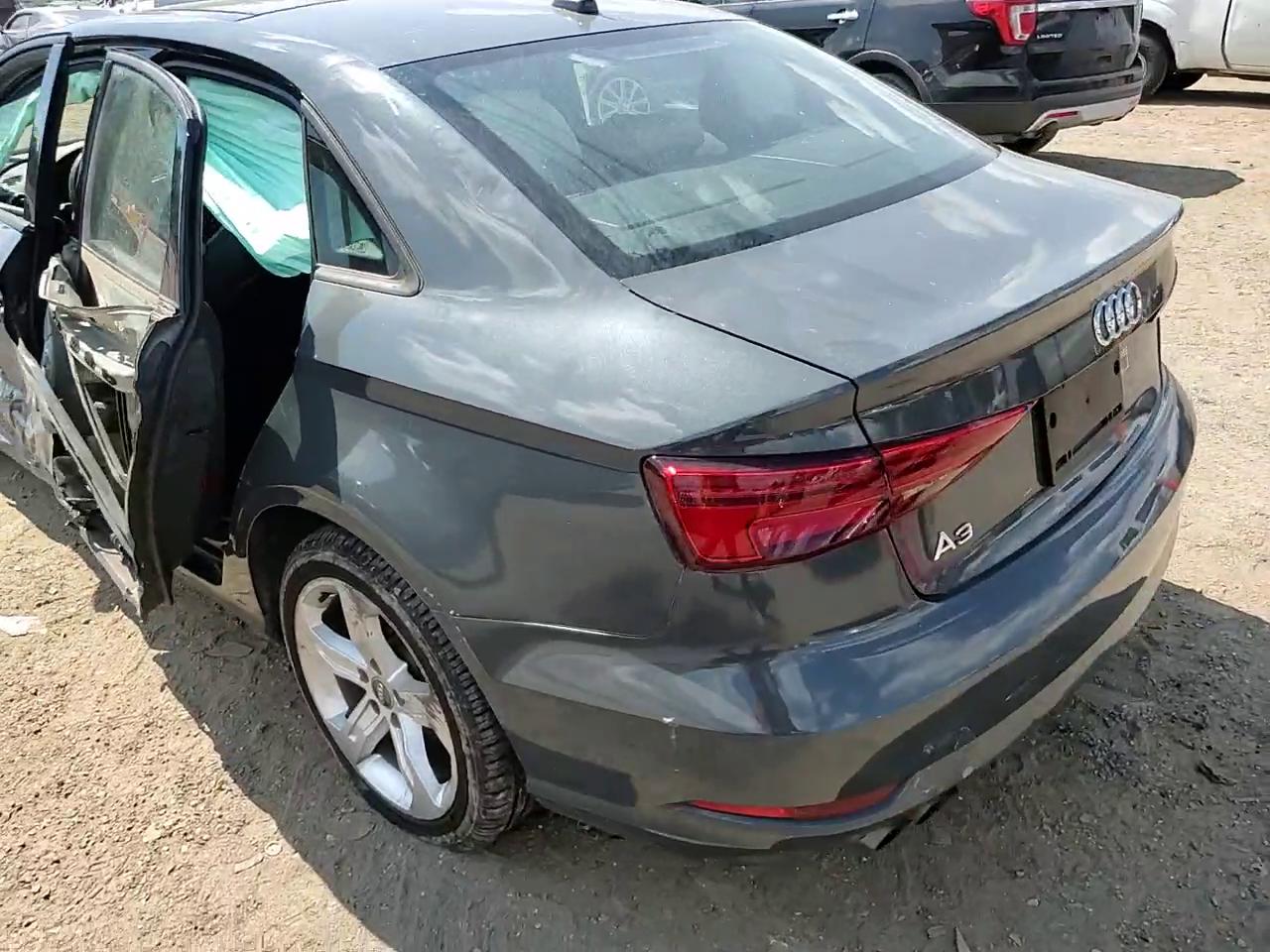 Фото: WAUAUGFF4H1043322