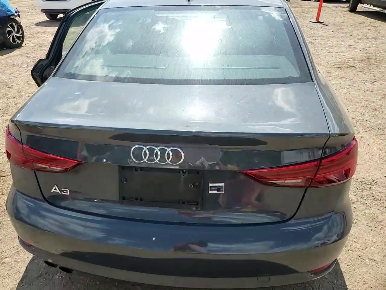 Фото: WAUAUGFF4H1043322