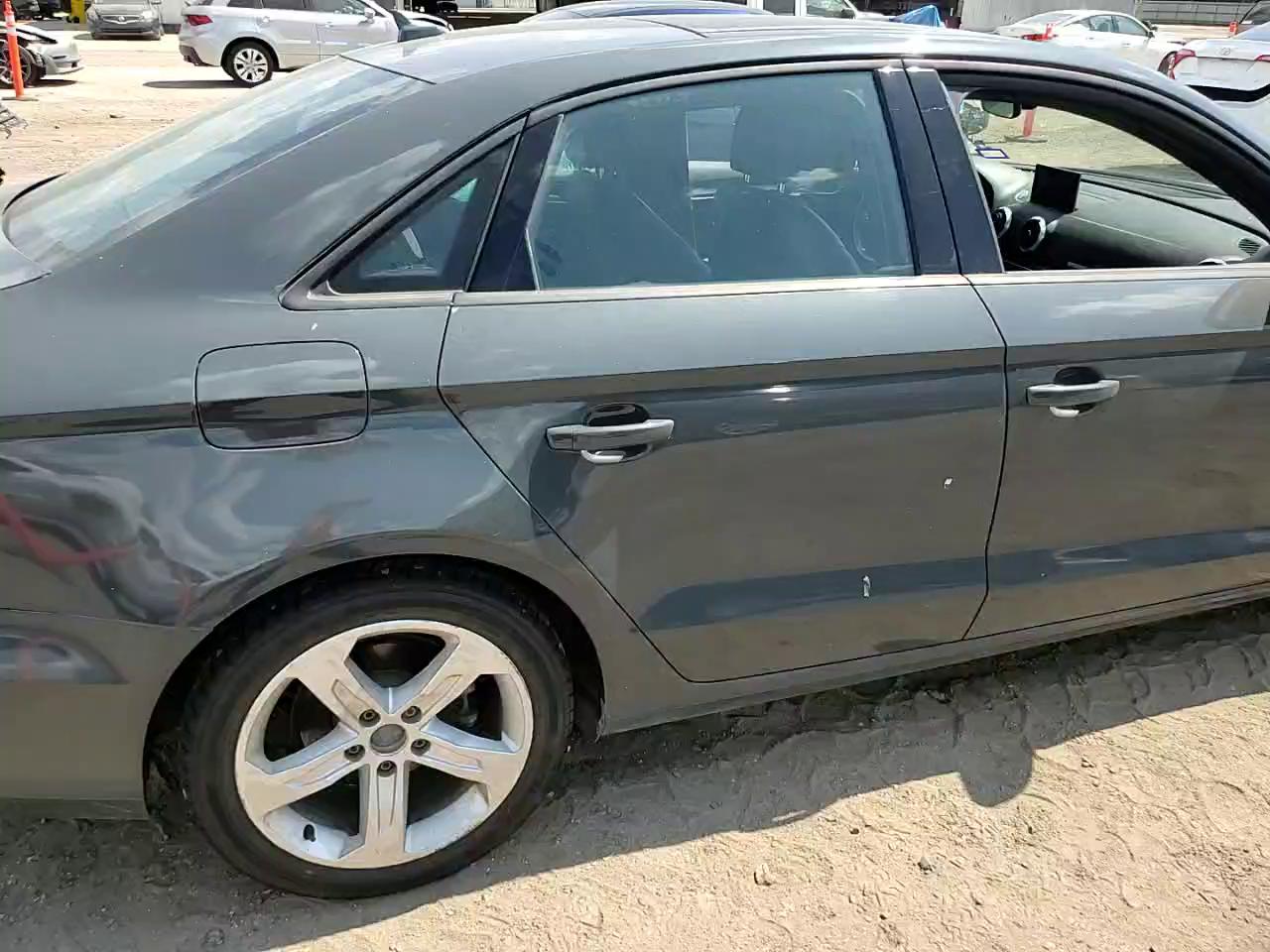 Фото: WAUAUGFF4H1043322