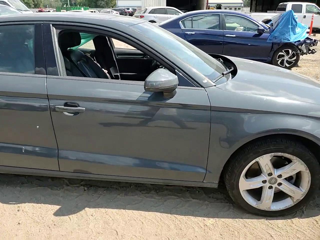 Фото: WAUAUGFF4H1043322