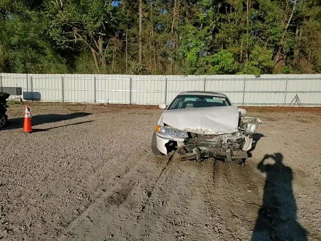 2002 Lincoln Town Car Cartier VIN: 1LNHM83W62Y666849 Lot: 82188075