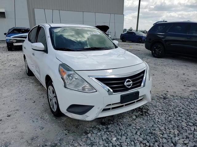 2017 Nissan Versa S VIN: 3N1CN7AP1HL867377 Lot: 84981435