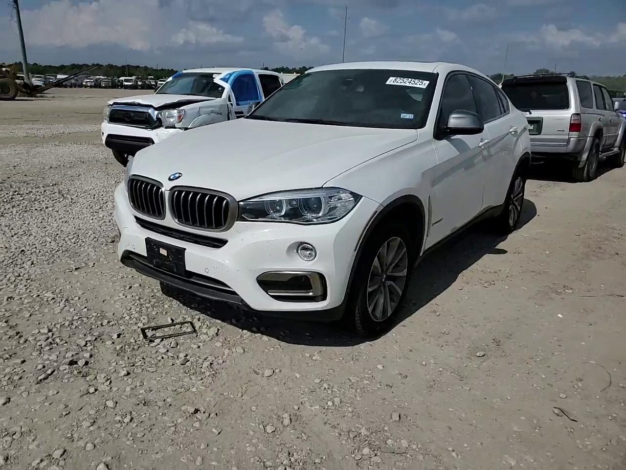 Фото: 5UXKU0C55J0G81344