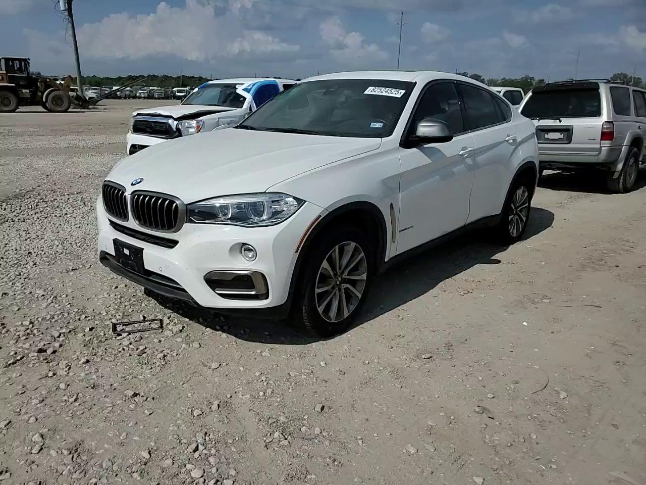 Фото: 5UXKU0C55J0G81344