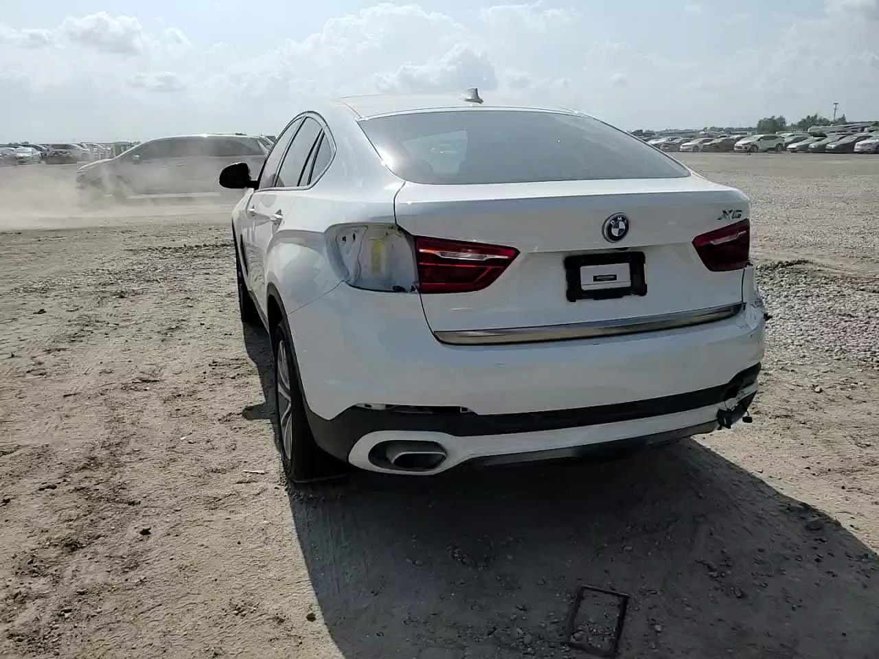 Фото: 5UXKU0C55J0G81344