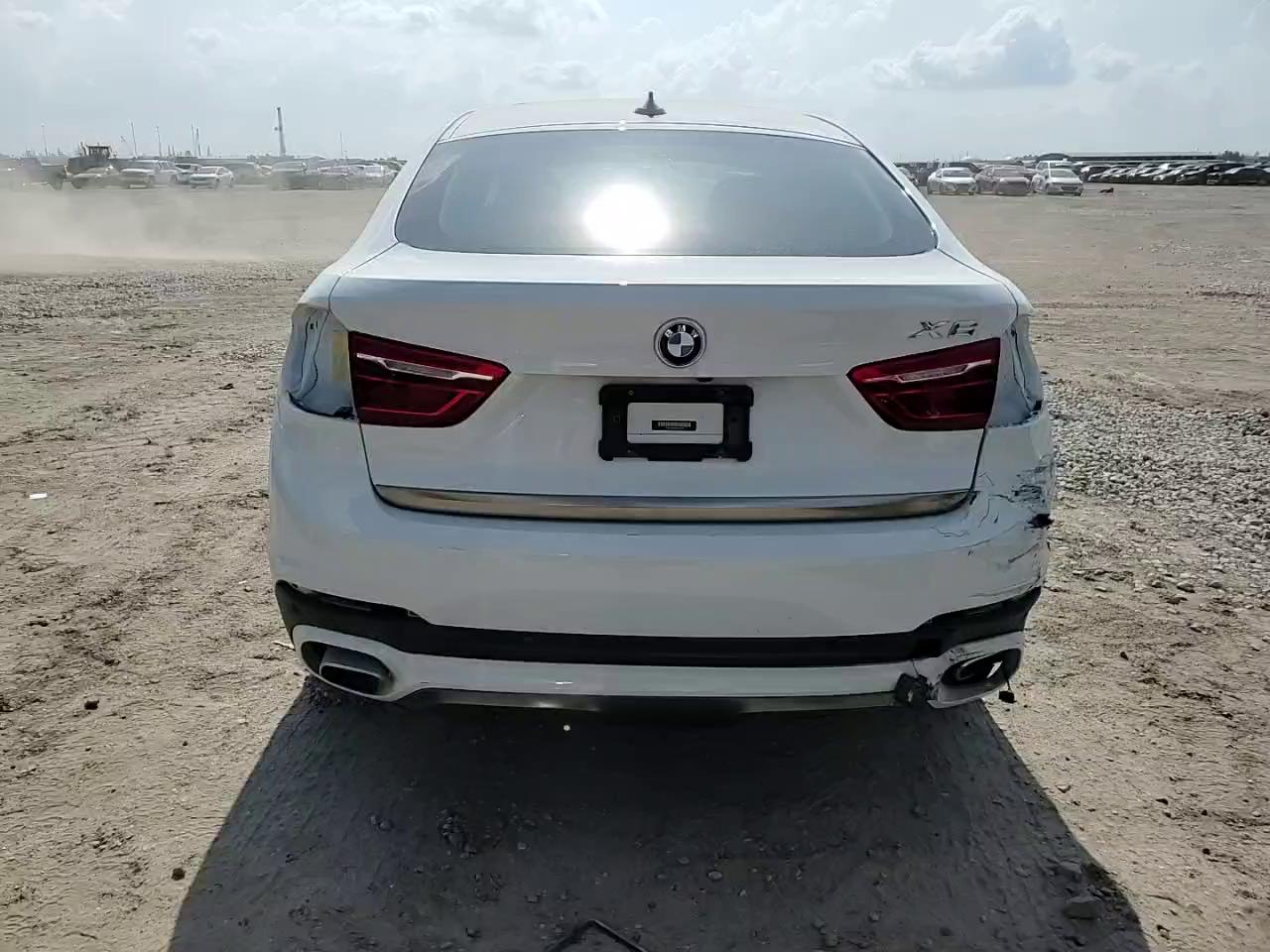 Фото: 5UXKU0C55J0G81344