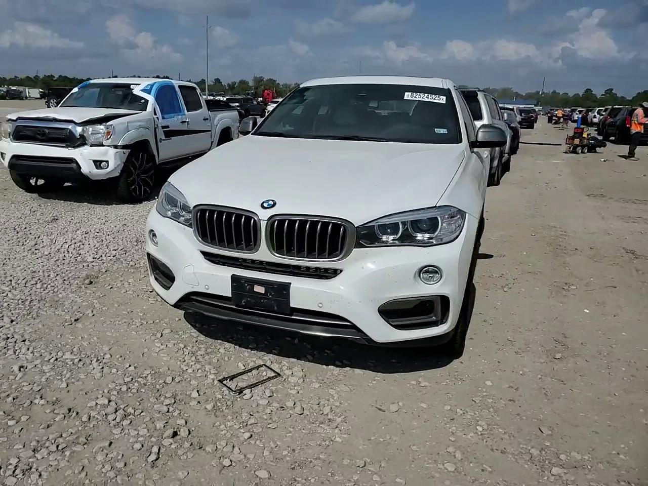 Фото: 5UXKU0C55J0G81344