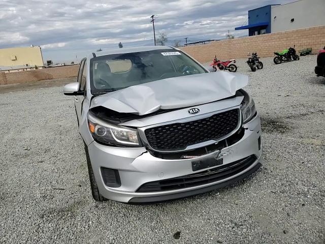 2017 Kia Sedona L VIN: KNDMA5C16H6272898 Lot: 82325545
