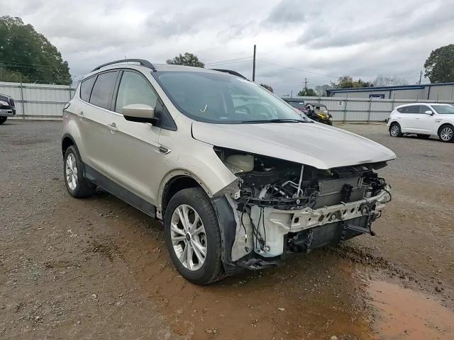 2018 Ford Escape Se VIN: 1FMCU9GDXJUC35817 Lot: 82746185