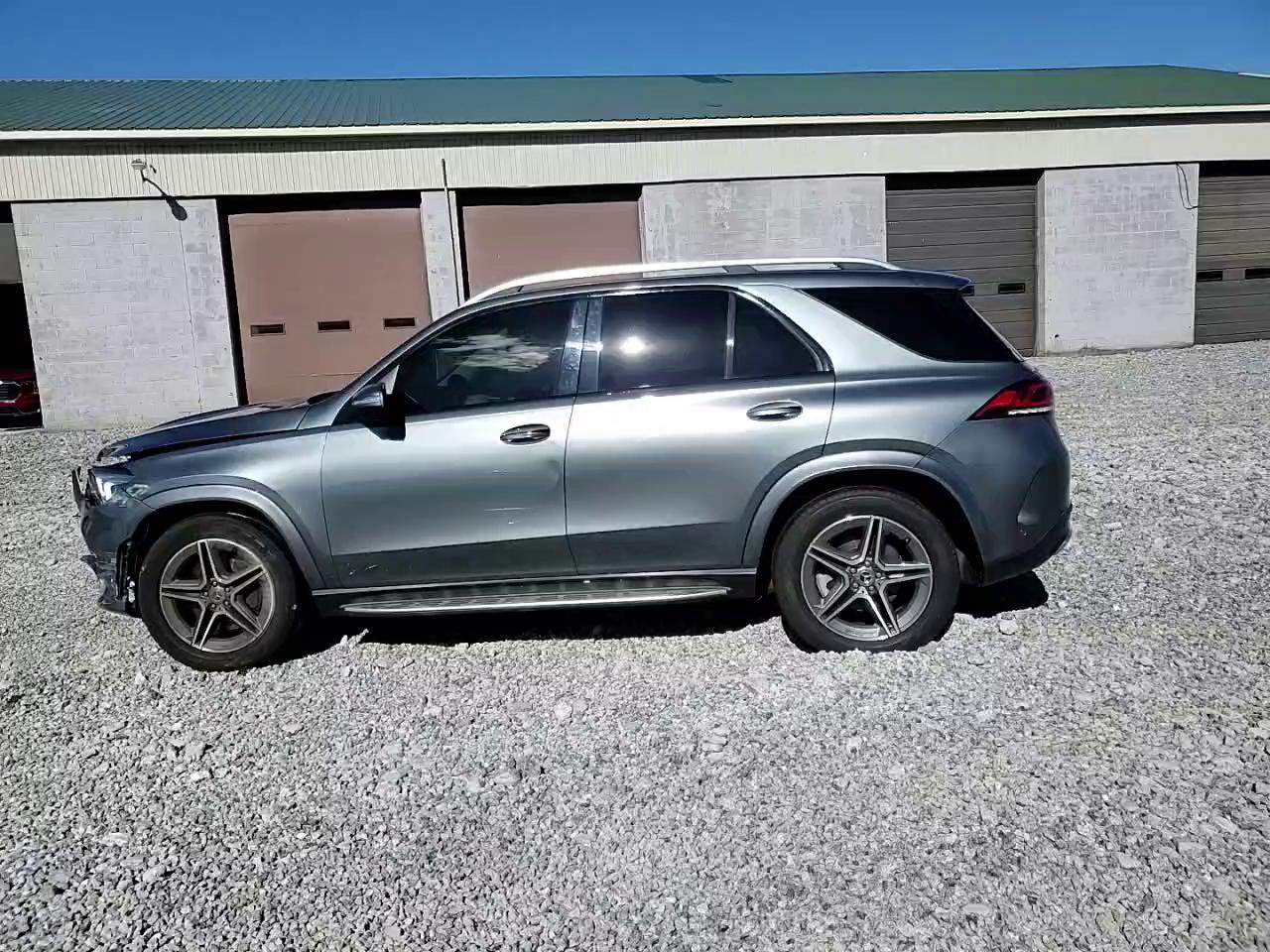 Фото: 4JGFB5KB4LA053729