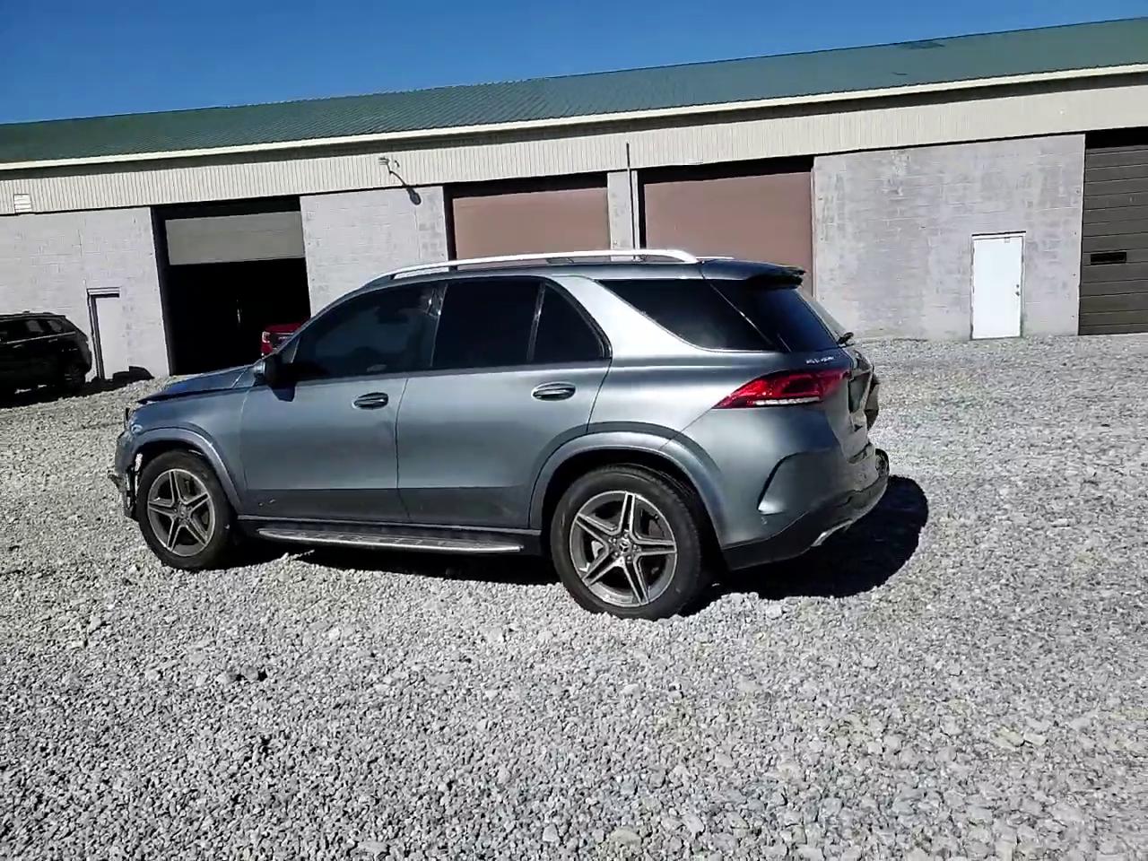 Фото: 4JGFB5KB4LA053729