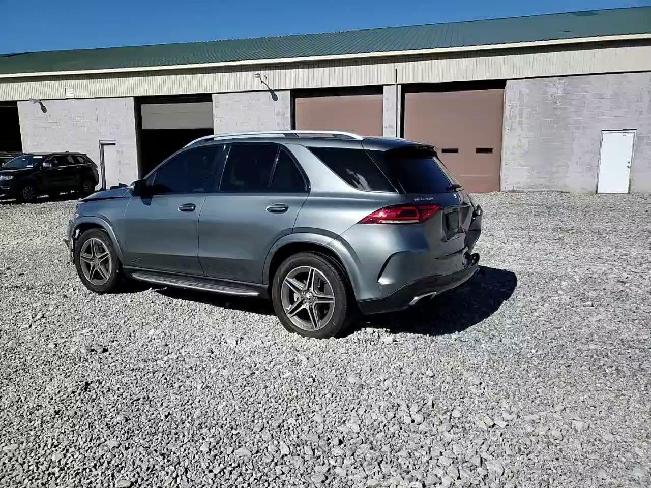 Фото: 4JGFB5KB4LA053729