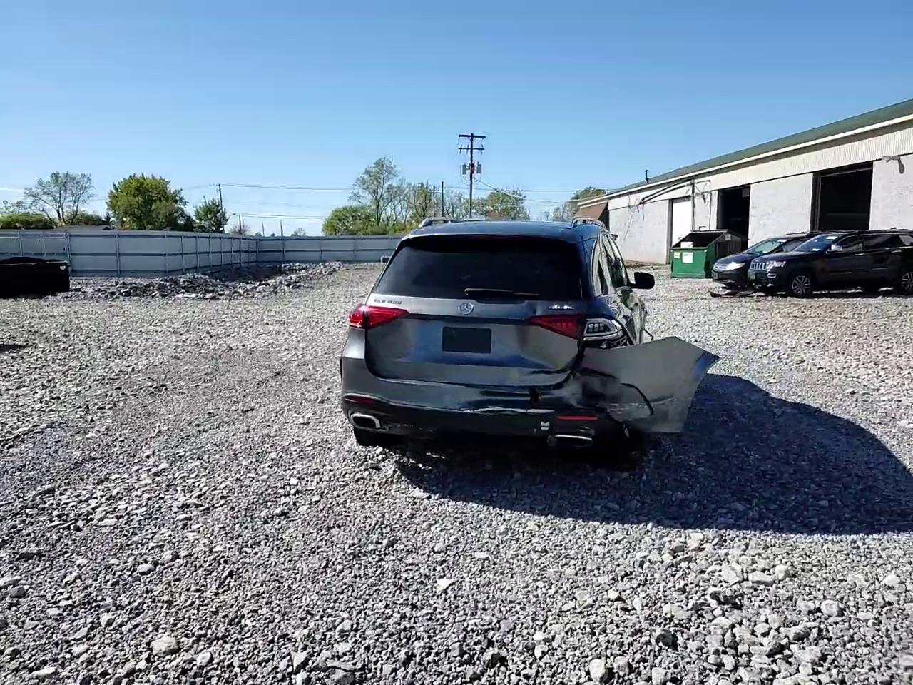 Фото: 4JGFB5KB4LA053729