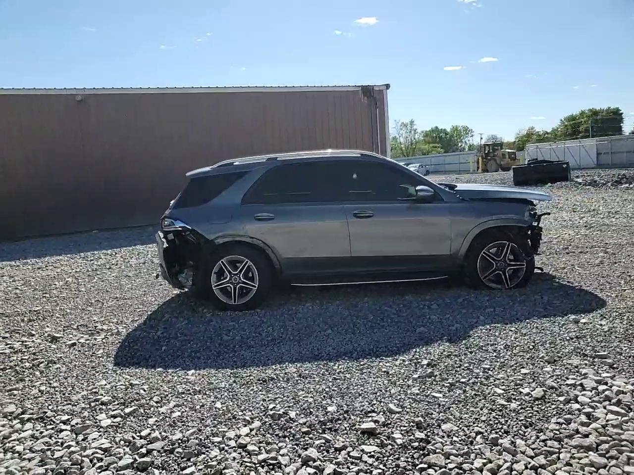 Фото: 4JGFB5KB4LA053729