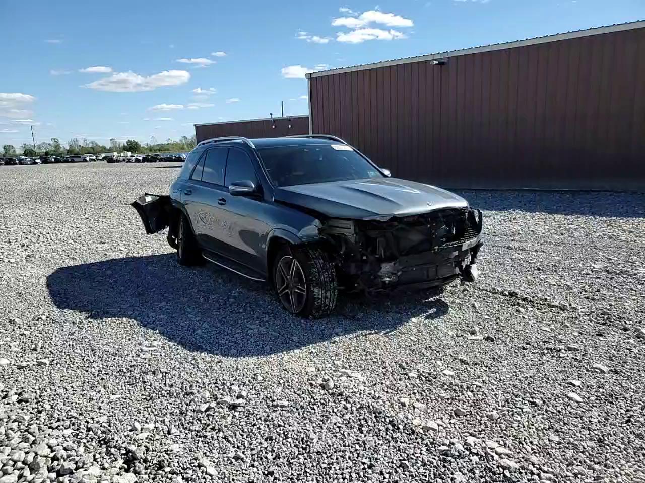 Фото: 4JGFB5KB4LA053729