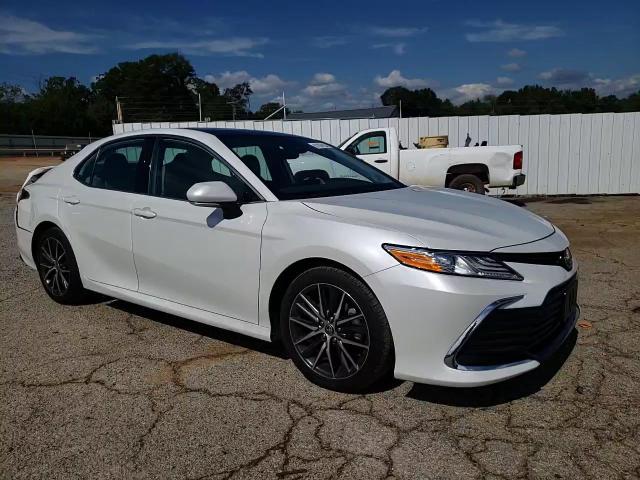 2021 Toyota Camry Xle VIN: 4T1F11AK2MU406305 Lot: 81897955