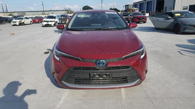 2024 Toyota Corolla Le VIN: JTDBCMFE8RJ028517 Lot: 82310135