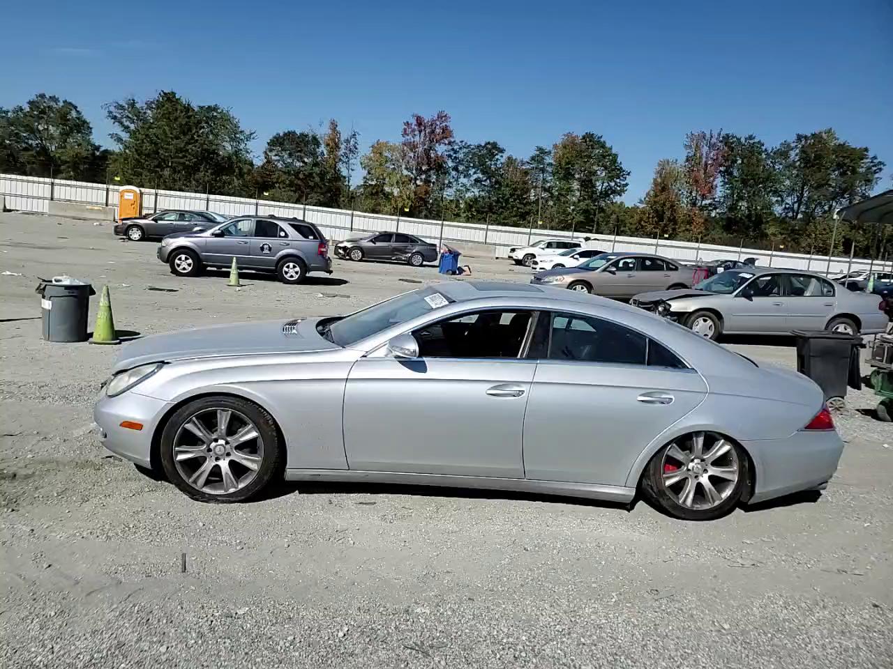 Фото: WDDDJ75X66A027676