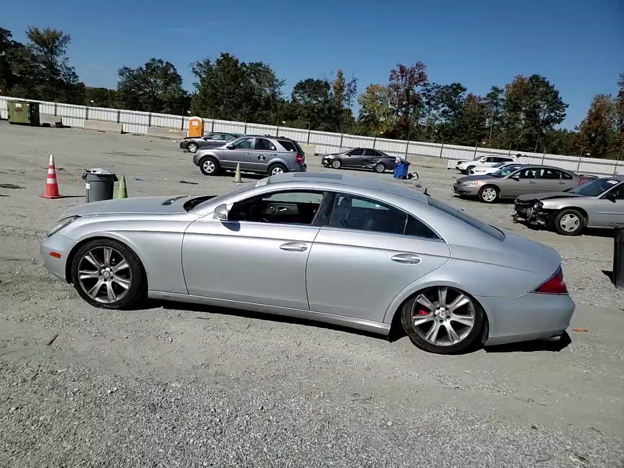 Фото: WDDDJ75X66A027676