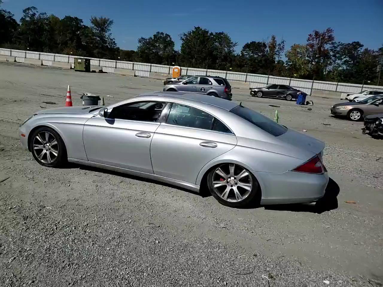 Фото: WDDDJ75X66A027676