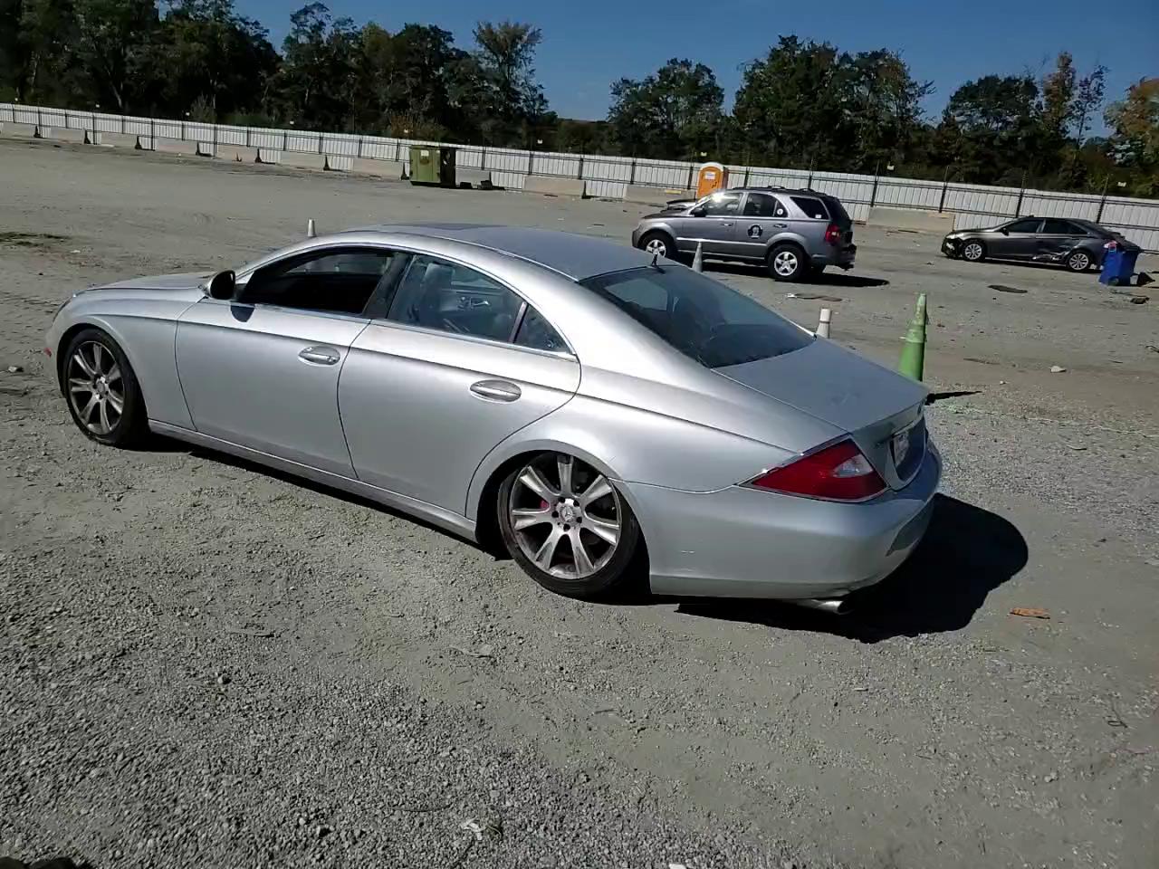 Фото: WDDDJ75X66A027676