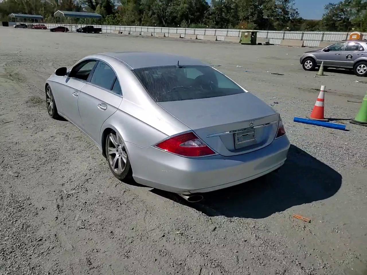 Фото: WDDDJ75X66A027676