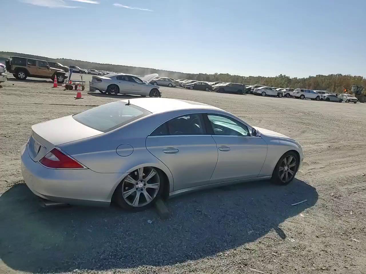 Фото: WDDDJ75X66A027676