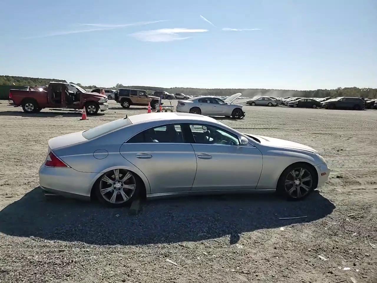 Фото: WDDDJ75X66A027676