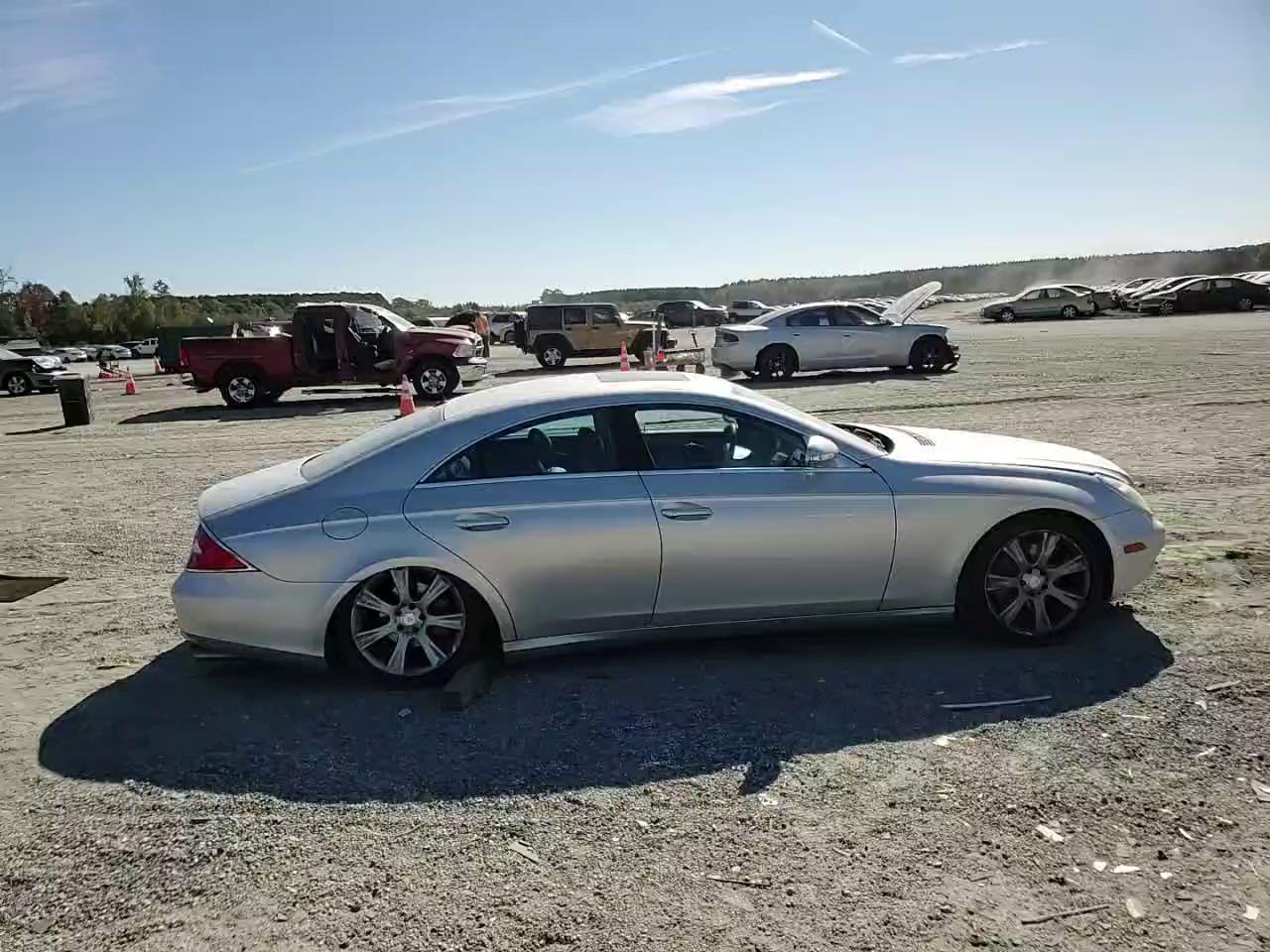 Фото: WDDDJ75X66A027676