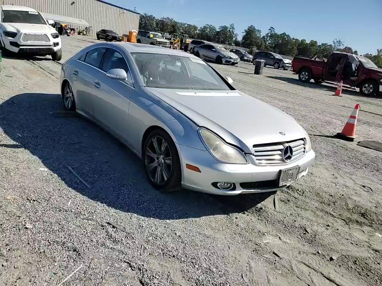 Фото: WDDDJ75X66A027676