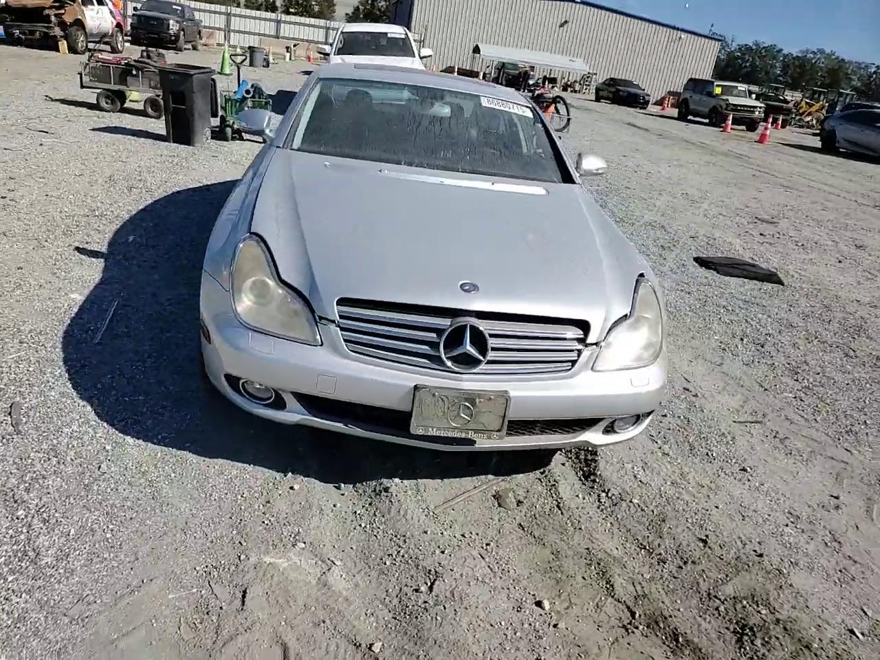 Фото: WDDDJ75X66A027676