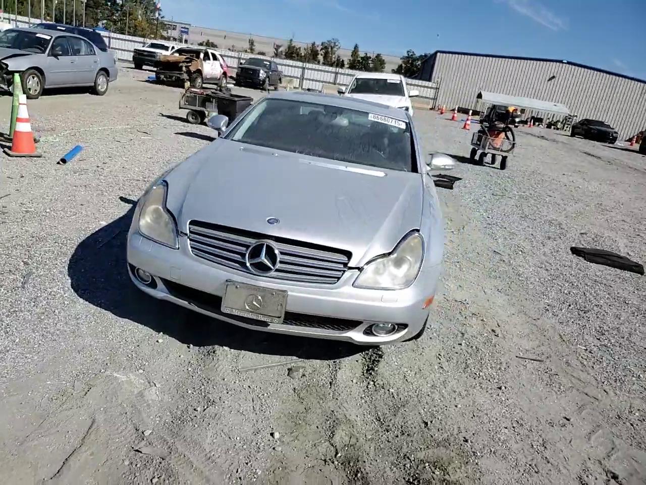 Фото: WDDDJ75X66A027676