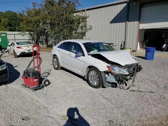 2013 Chrysler 200 Lx VIN: 1C3CCBAB3DN606308 Lot: 90599925