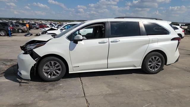 2021 Toyota Sienna Xle VIN: 5TDYRKEC9MS039244 Lot: 82361665
