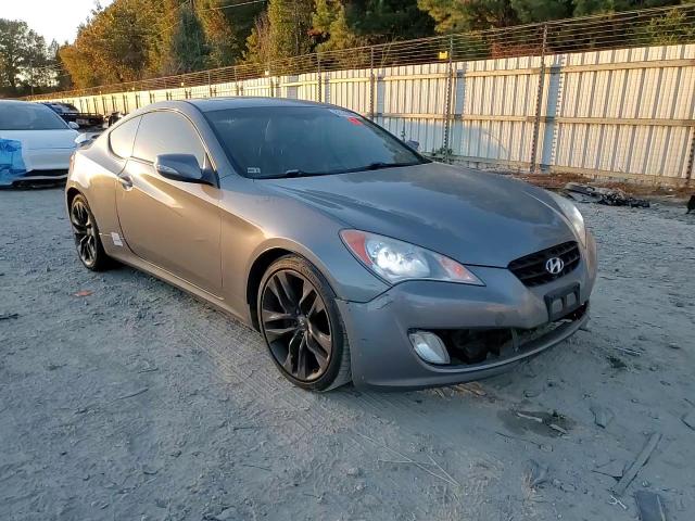 2011 Hyundai Genesis Coupe 3.8L VIN: KMHHU6KH6BU047389 Lot: 82730635