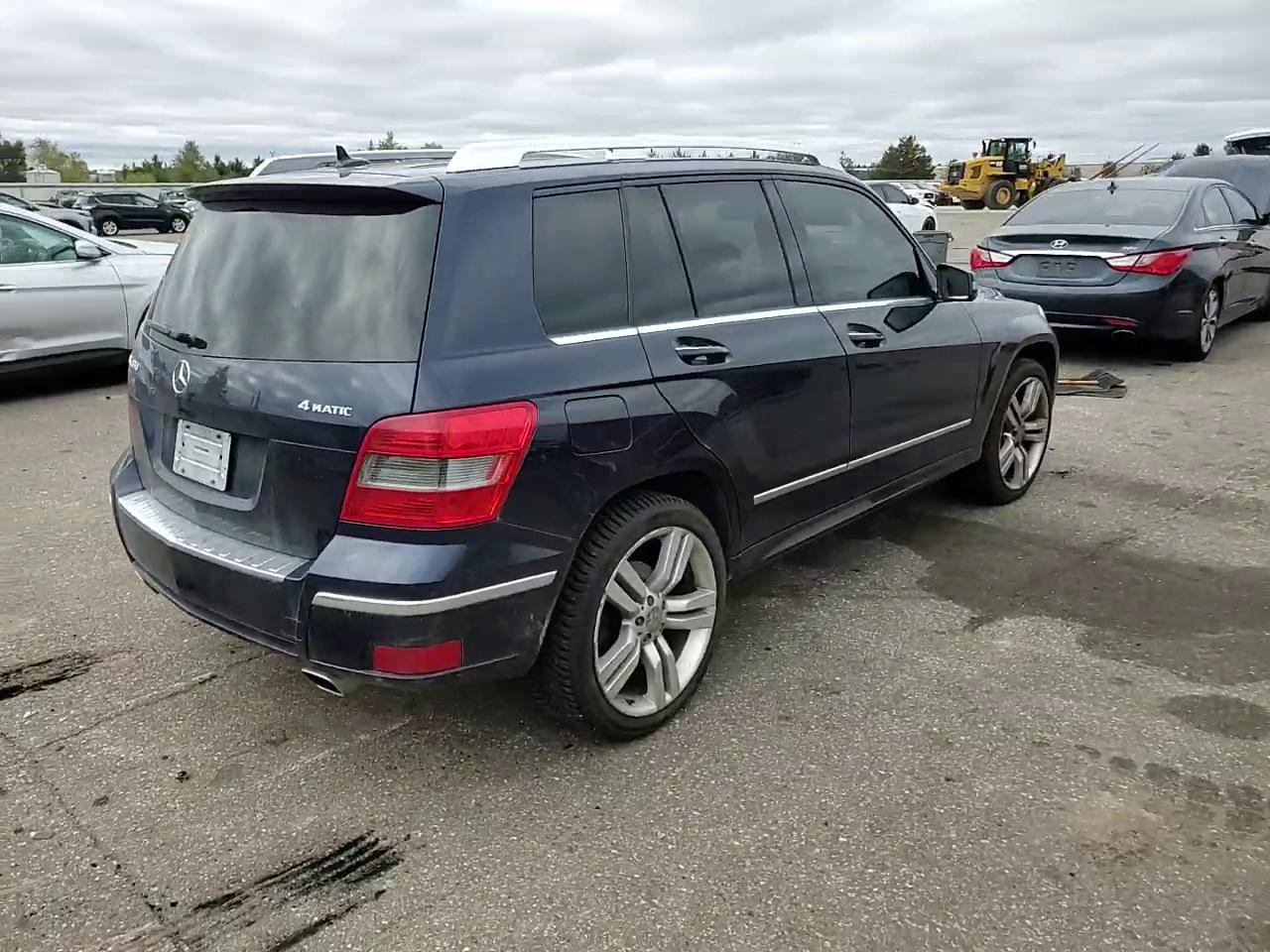 Фото: WDCGG8HB4CF797217